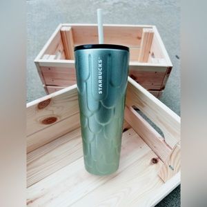 NWT Starbucks 2022 Spring Venti Stainless Steel Mermaid Scale Tumbler Teal Green